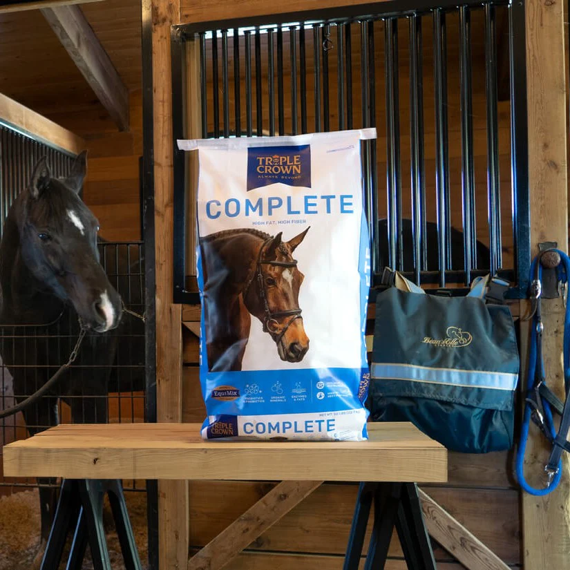 Triple Crown Complete Horse Feed - Image 3